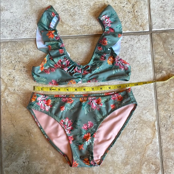 H&M Other - Floral Kids Swim Set - Green and Pink